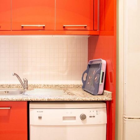 Lovely Flat Near Public Transportation In อิซมีร์ ภายนอก รูปภาพ